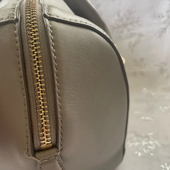 Authentic Tory Burch Satchel - Picture 6 of 14